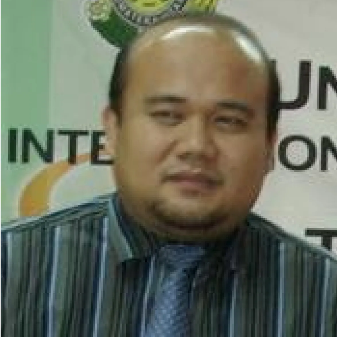 https://konten.usu.ac.id/storage/year/2025-02/satker/2/statis/staff/Dr. Wahyu Ario Pratomo, SE., M.Ec.webp